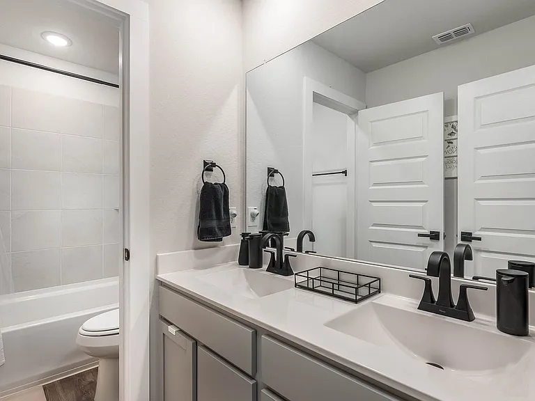 4015 Spirit Star Dr — Photo 13