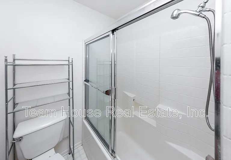 25620 Wordsworth Ln — Photo 21