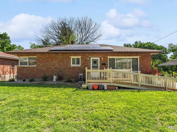 223 Hy Vista Dr, Alton, IL 62002