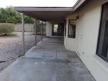 5th image of 2356 E Catalina Ave