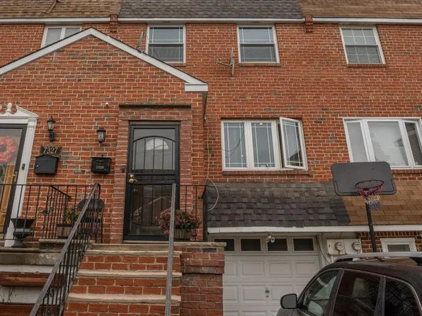 7325 Merganser Pl, Philadelphia, PA 19153