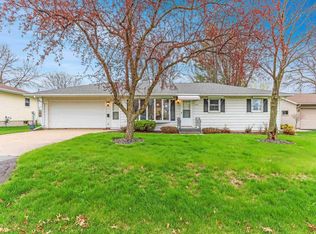 1425 E 28th St, Marshfield, WI 54449