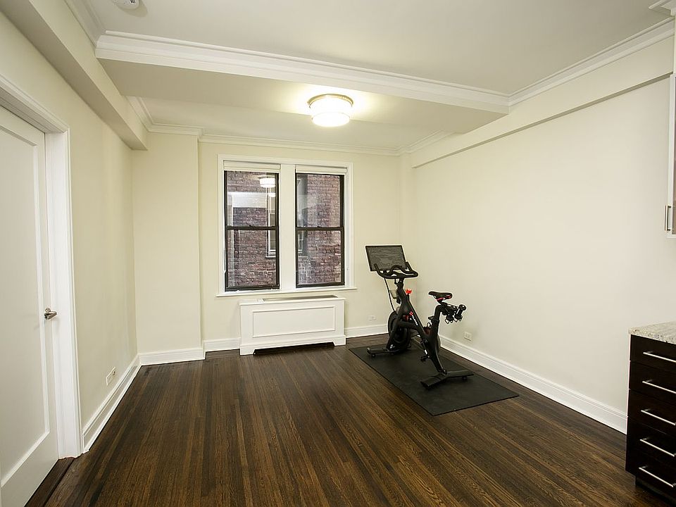1st image of 210 W 70th St APT 410