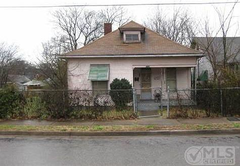 2nd image of 1207 14th Ave S
