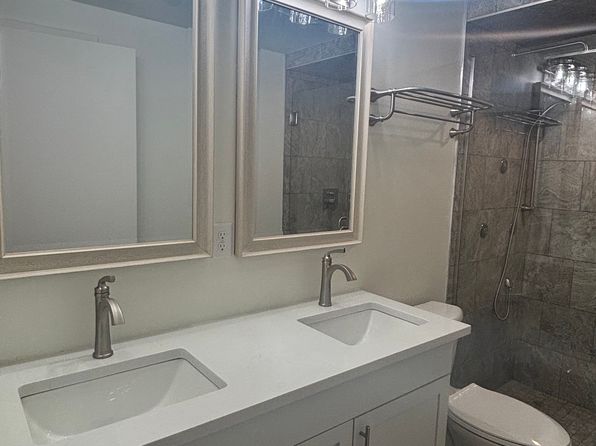 736 Schoen St APT C