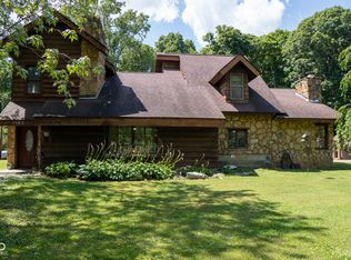 1190 Robb Hill Rd, Martinsville, IN 46151