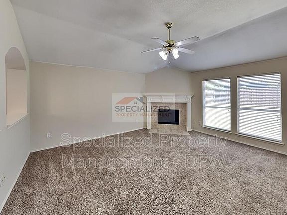 2nd image of 7007 Meadow Bend Dr