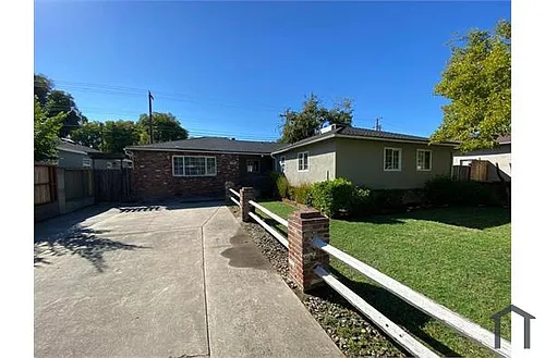 1905 Norman Way Photo 1