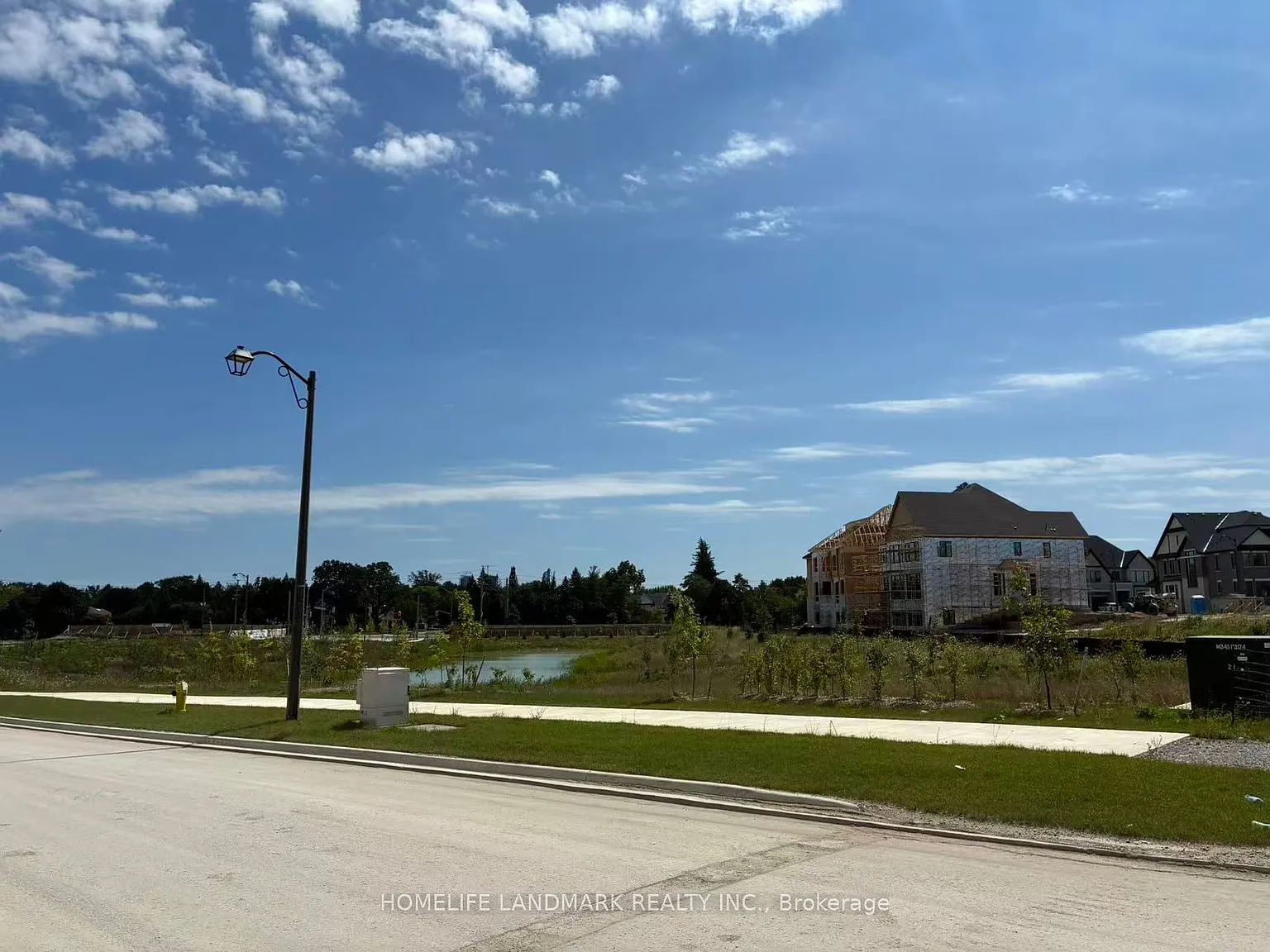 3 bed, $4,350 — Photo 2