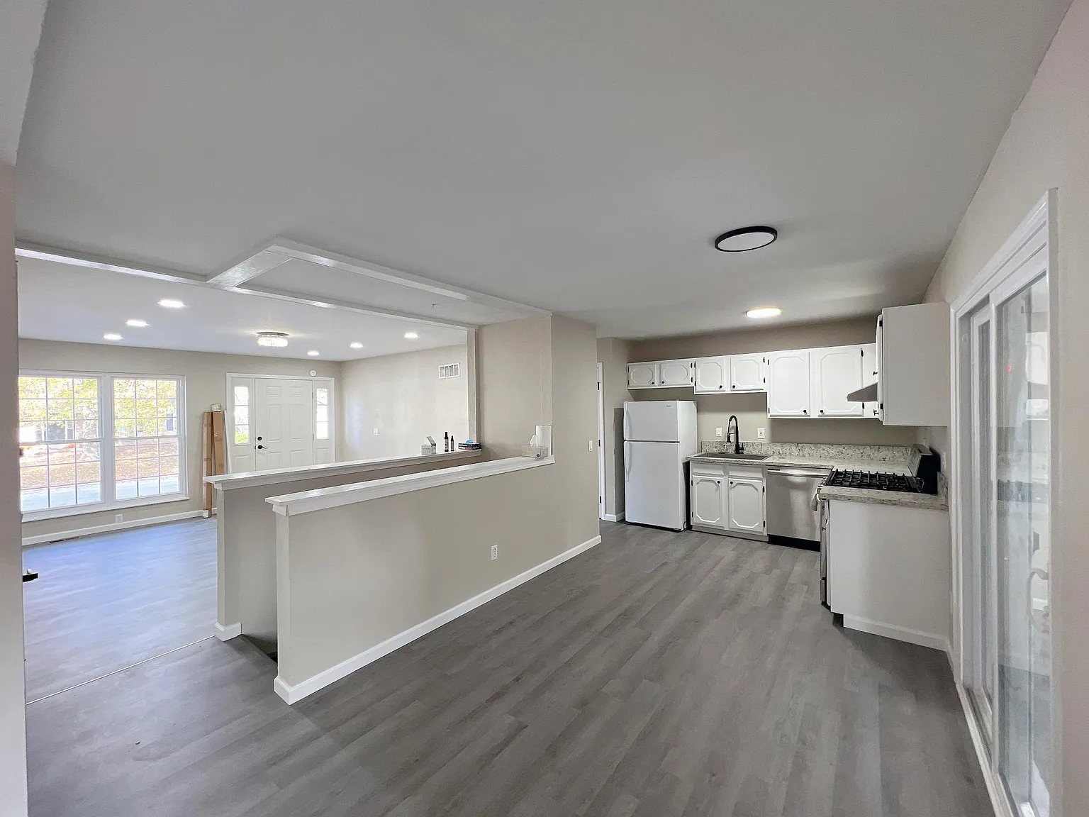 3614 Westport Dr — Photo 3