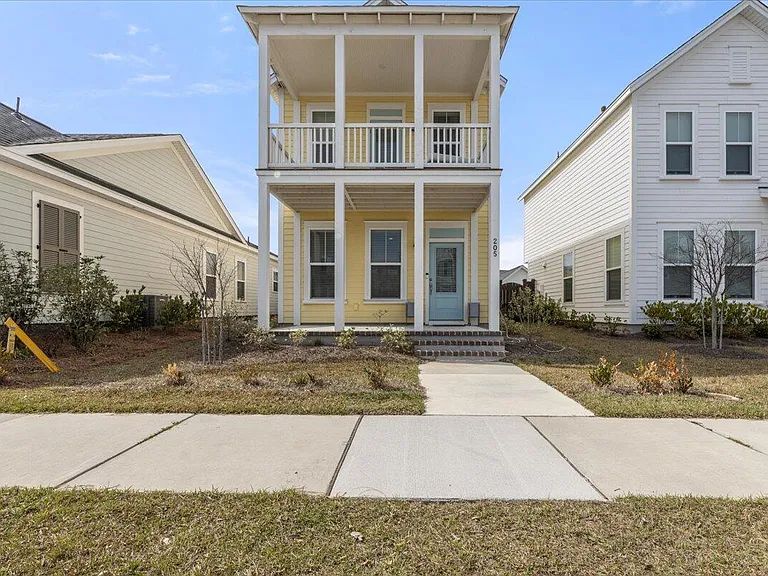 205 Winding Branch Dr — Photo 2