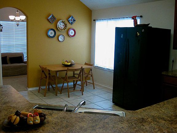 3rd image of 6918 Stoneyvale Dr