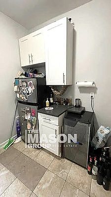 3rd image of 452 9th Ave APT 2