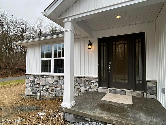 4th image of 757 Brooklawn Dr