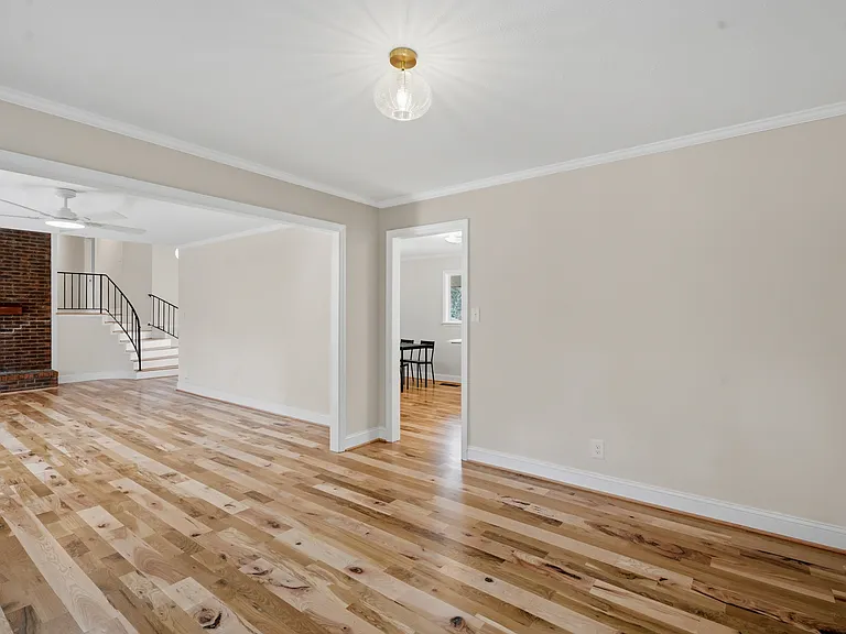 607 Longleaf Ave — Photo 18