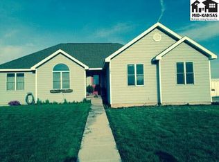 105 Fairview St, Little River, KS 67457