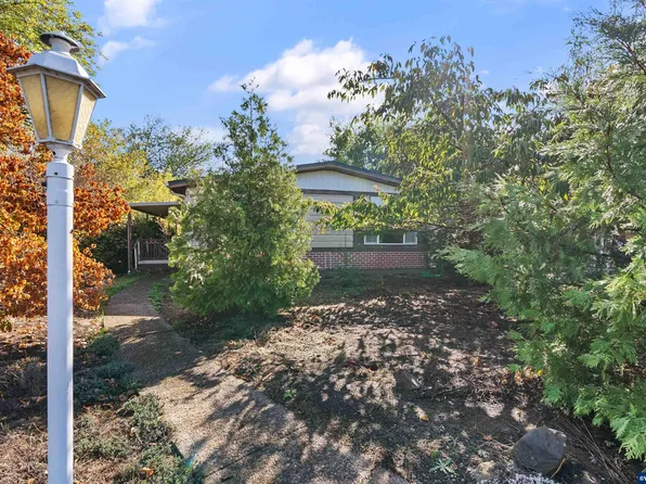 450 SE Lacreole Dr Unit 144, Dallas, OR 97338