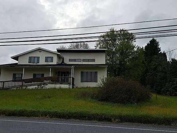 2nd image of 752 Penn Dr W