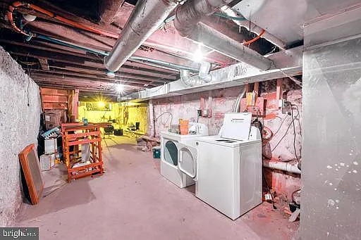 2136 N Carlisle St — Photo 21