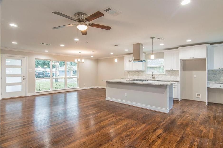 1st image of 5006 Poinciana Dr
