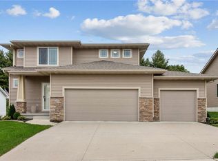 2313 E 47th St, Des Moines, IA 50317