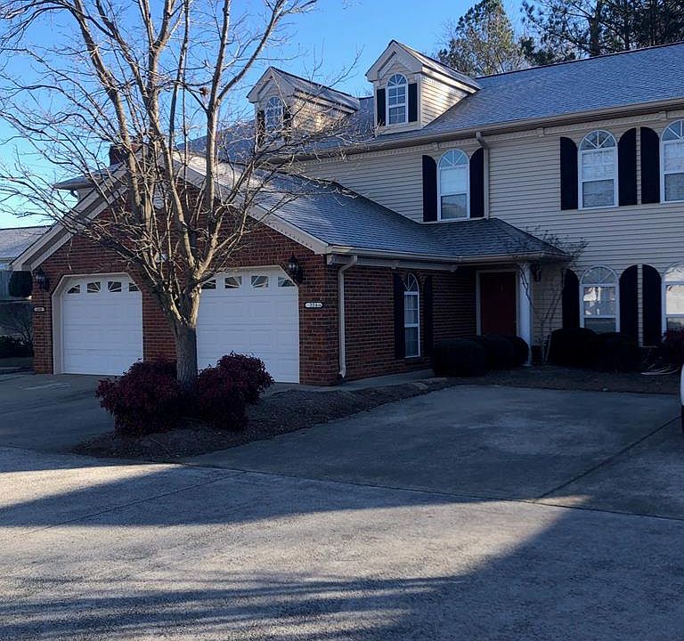 1st image of 1698 N Summit Dr