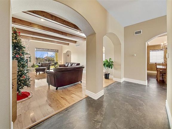 5th image of 320 Crimson Cloud Ln