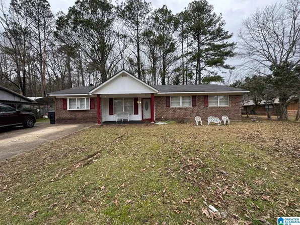 1214 2nd Ave SW, Fayette, AL 35555