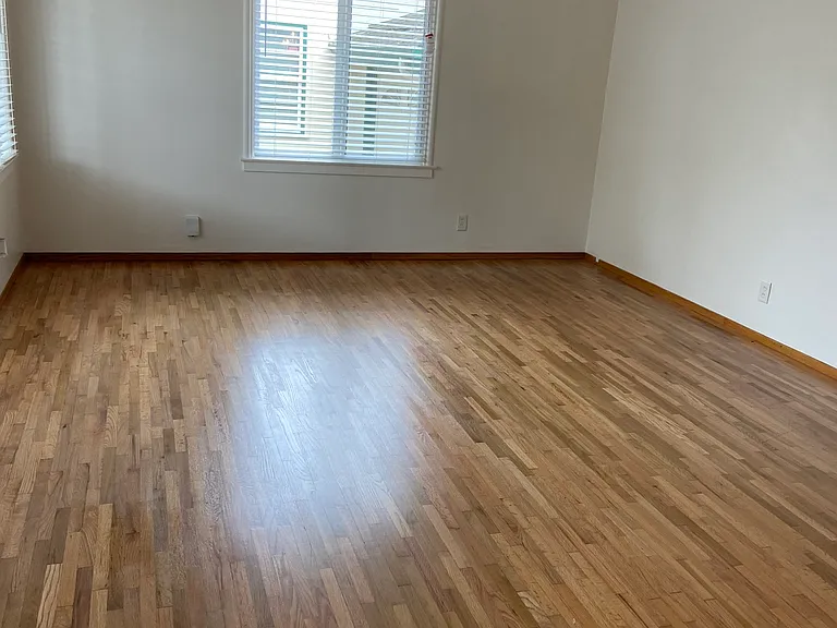 828 Sinex Ave #1 — Photo 6