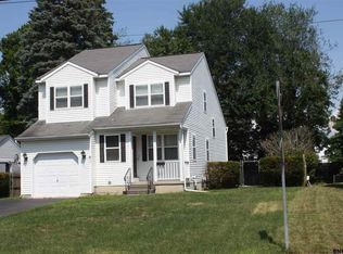 26 Rapple Dr, Albany, NY 12205