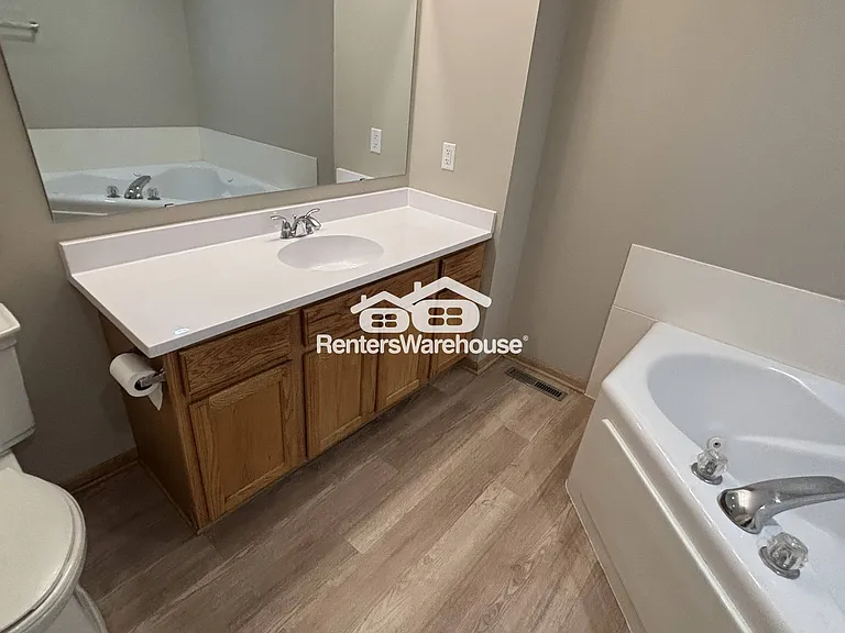 1905 Wildflower Ct — Photo 14