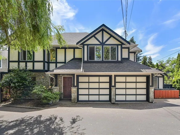 4296 Quadra St, Saanich, BC V8X 1L6