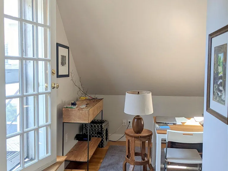 67 Hudson St — Photo 4