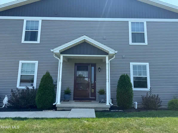 209 Barnwood Ct, Duncansville, PA 16635