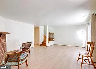 8931 Park Forest Dr — Photo 39