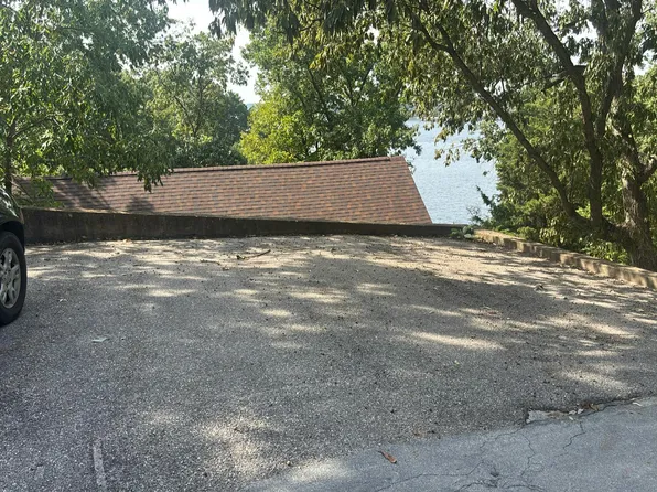 1473 Cedar Village Rd, Osage Beach, MO 65065