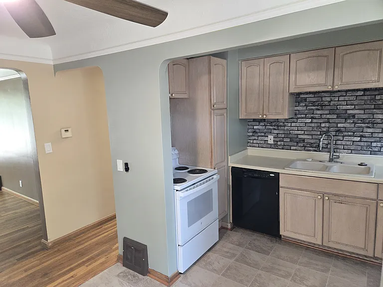 5006 N Barton Rd — Photo 15