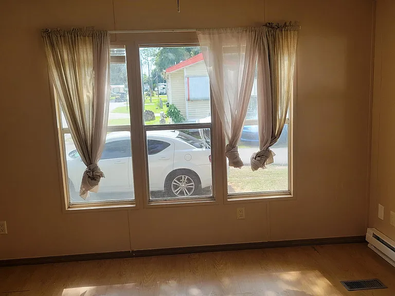1720 NW 38th Ave #5B — Photo 3