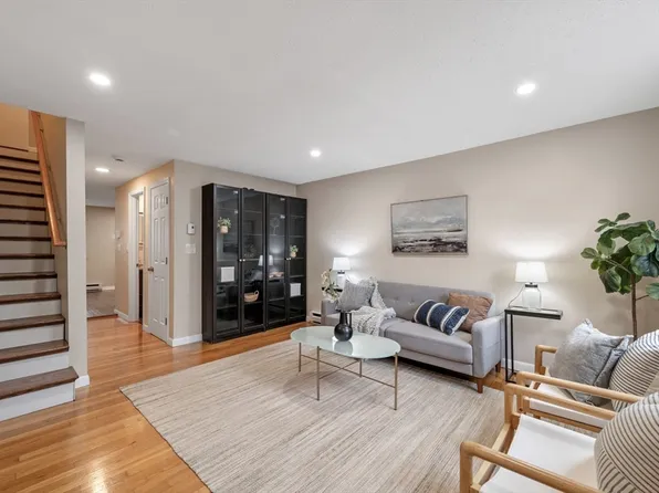 62 Canal St APT C, Medford, MA 02155