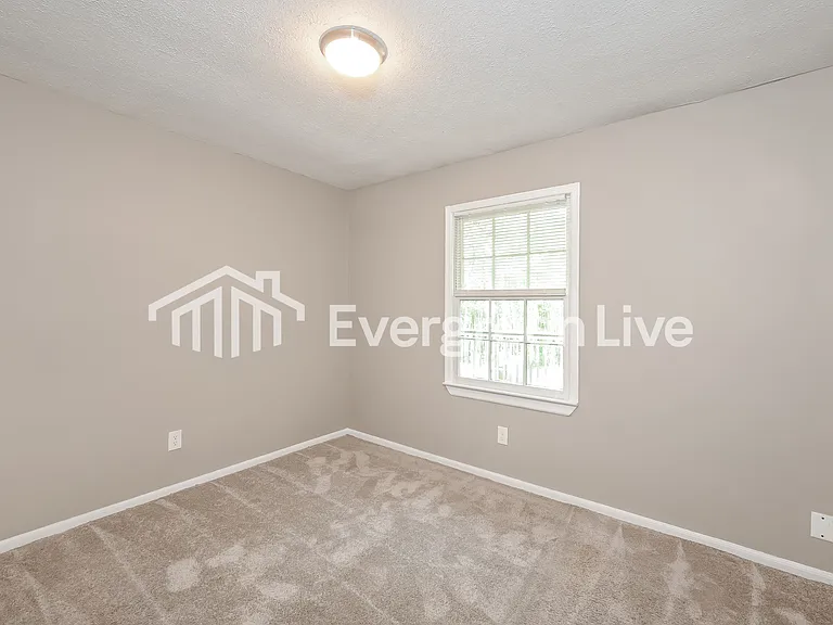4428 Cary Dr — Photo 11