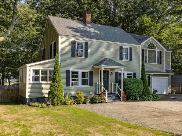 1701 Lafayette Road, Portsmouth, NH 03801