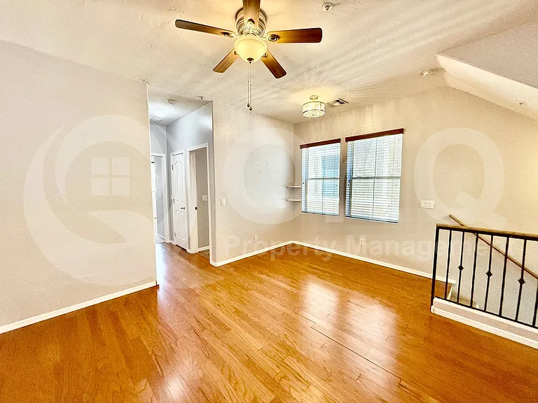 165 W Tremaine Ct — Photo 6