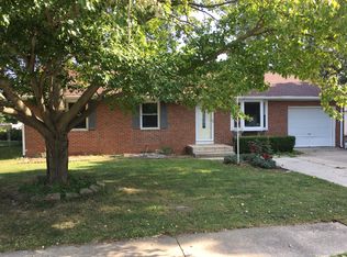 2409 E Devonshire Rd, Springfield, IL 62703