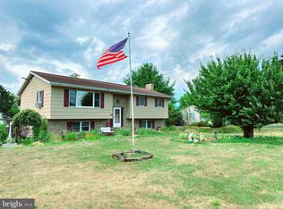 7195 Angle Rd, Chambersburg, PA 17202