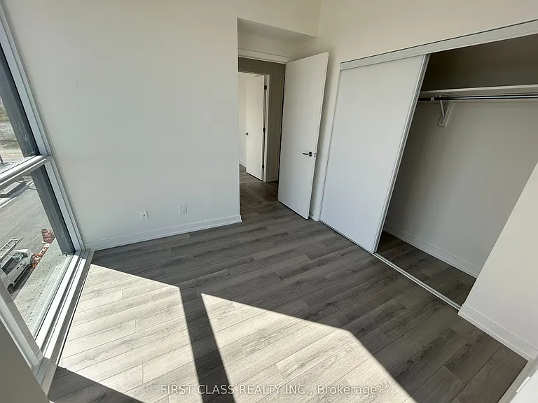 3071 Trafalgar Rd #305 — Photo 27