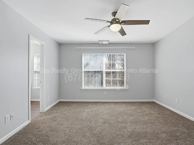 648 Providence Pl SW #37 — Photo 17