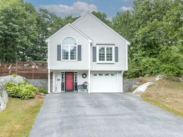 10 Ridgeview Drive, Biddeford, ME 04005