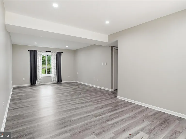 7264 Twilight Ct — Photo 7