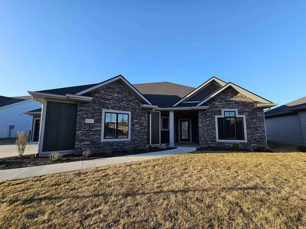 9765 Foxwood Psge, Fort Wayne, IN 46835