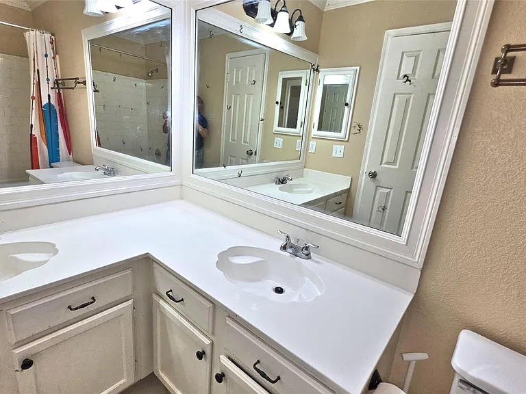 7403 Gateridge Dr — Photo 22
